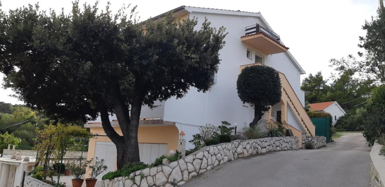 Guest House Violeta Palit المظهر الخارجي الصورة